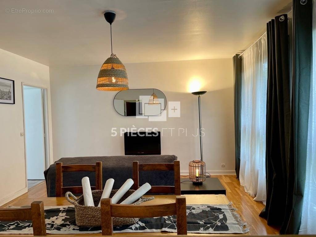 Appartement à ISSY-LES-MOULINEAUX