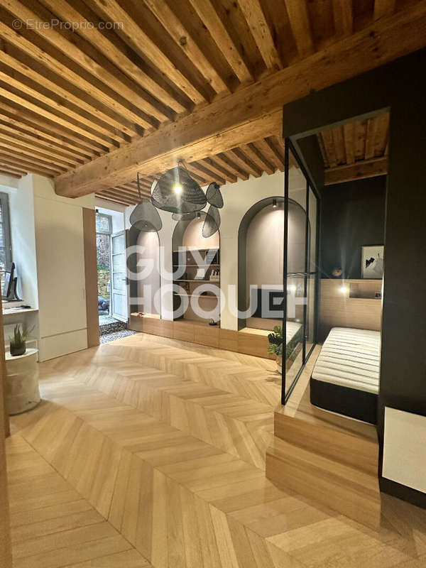 Appartement à LYON-1E