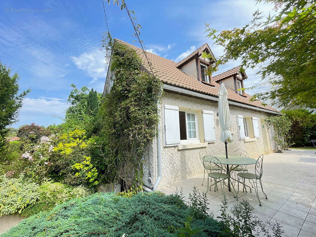 Maison à MAINTENON