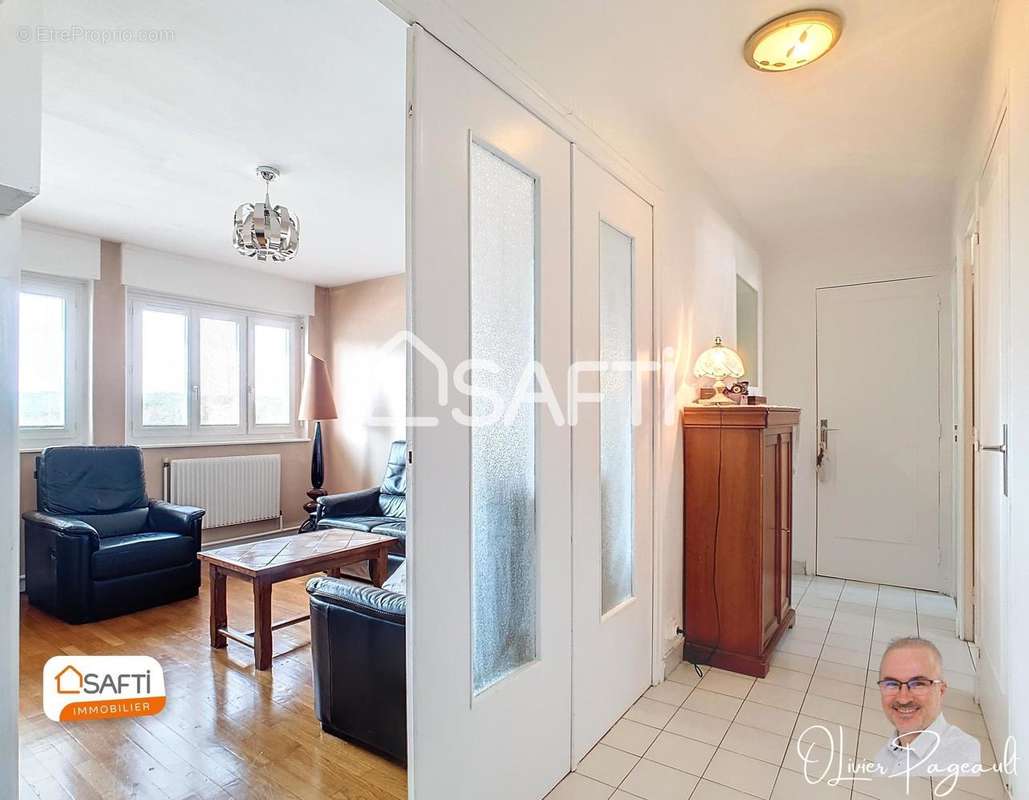 Photo 5 - Appartement à LYON-8E