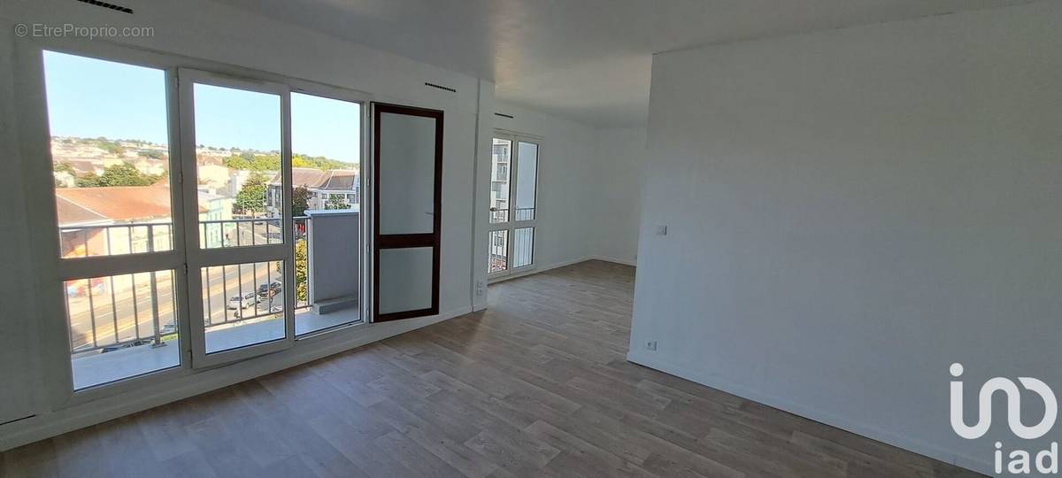 Photo 1 - Appartement à SAINT-OUEN-L&#039;AUMONE