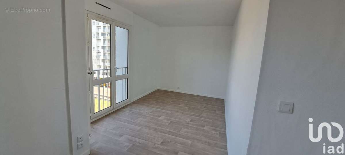 Photo 2 - Appartement à SAINT-OUEN-L&#039;AUMONE