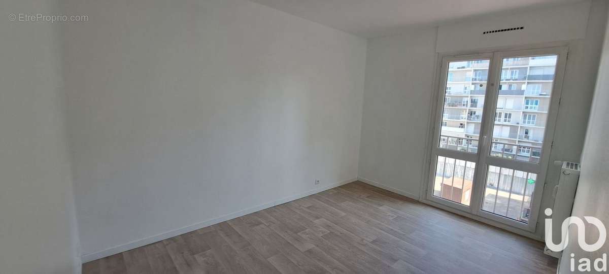 Photo 5 - Appartement à SAINT-OUEN-L&#039;AUMONE