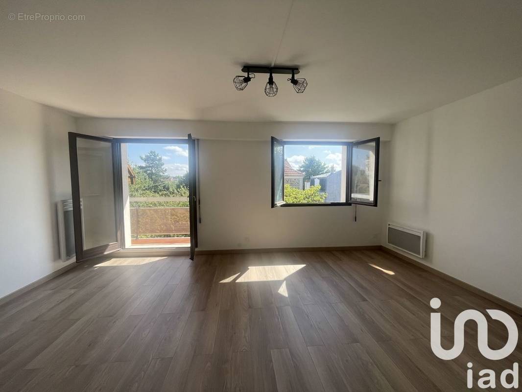 Photo 1 - Appartement à LE PERREUX-SUR-MARNE