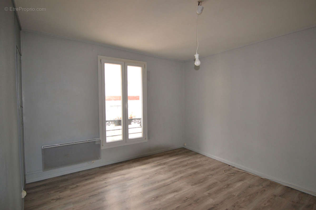 Appartement à PARIS-10E