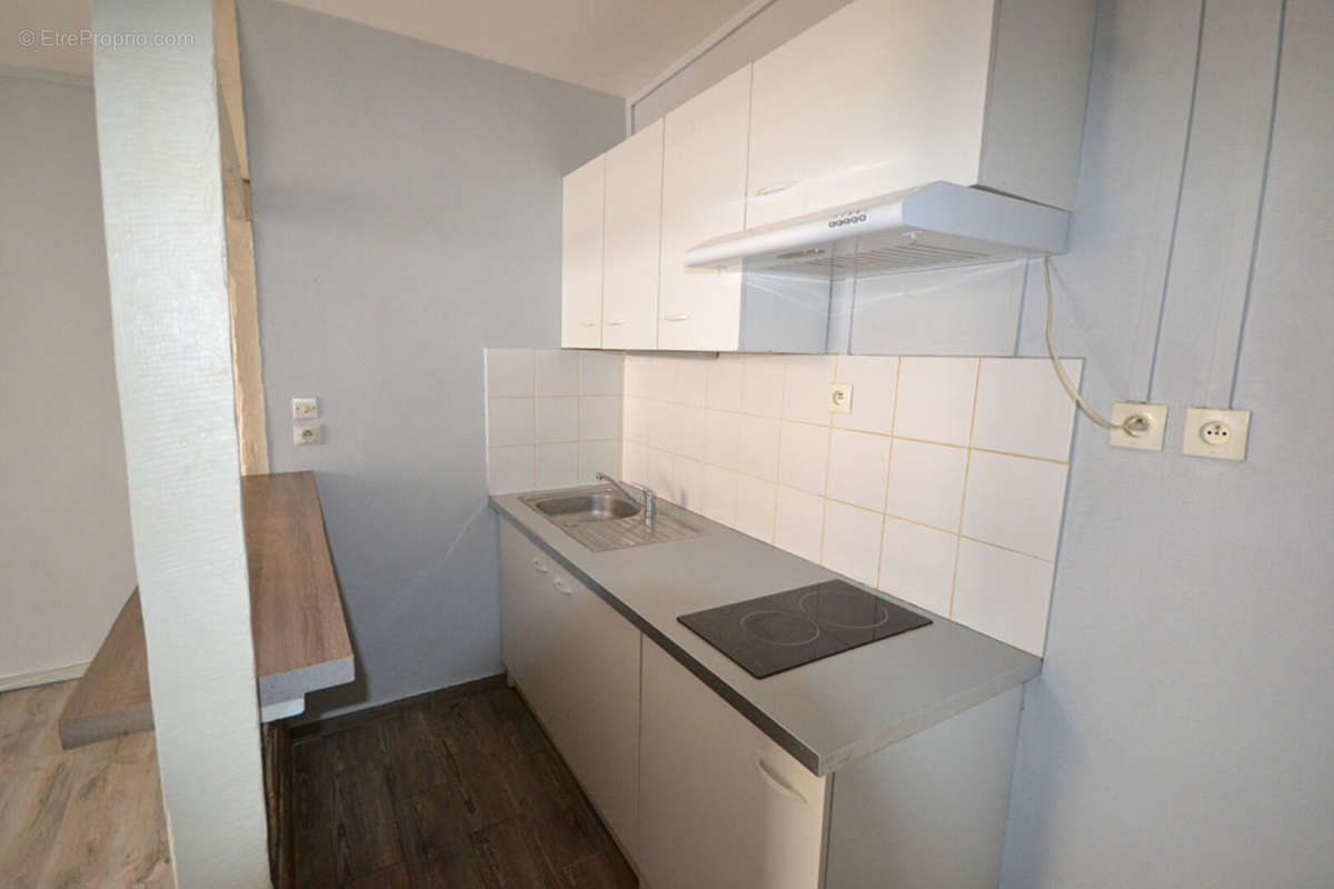 Appartement à PARIS-10E