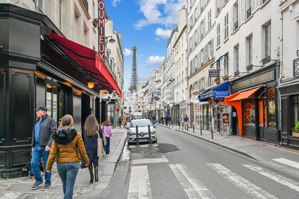 Appartement à PARIS-7E