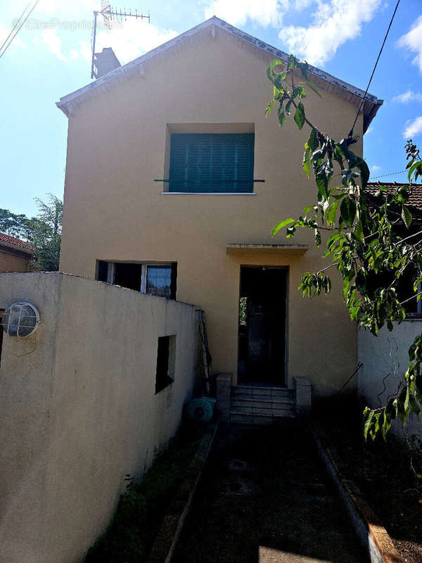 Maison à CHAMPIGNY-SUR-MARNE