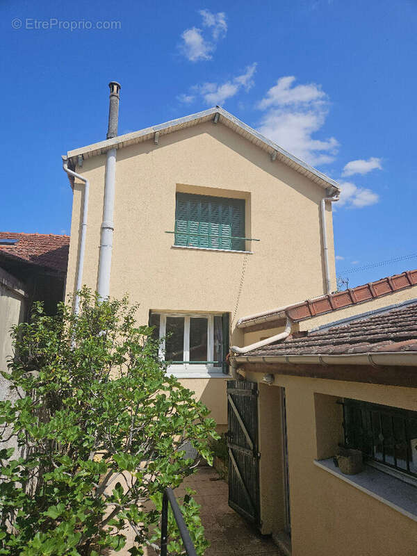 Maison à CHAMPIGNY-SUR-MARNE