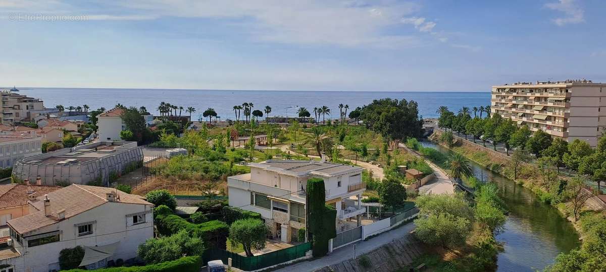 Appartement à CAGNES-SUR-MER