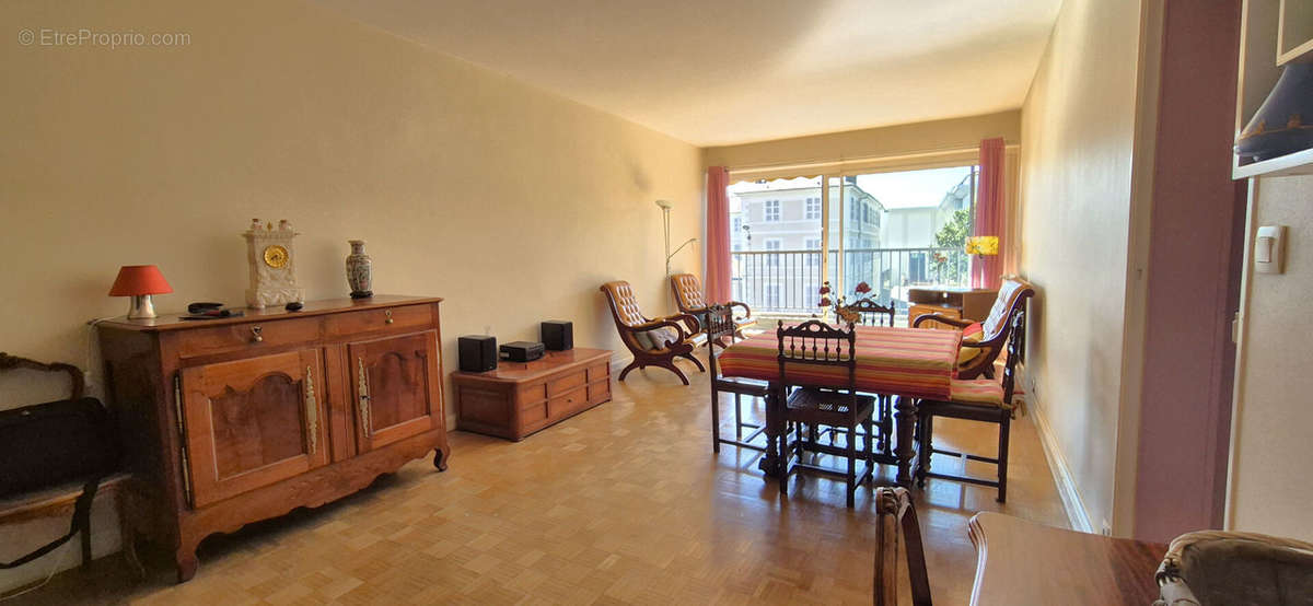 Appartement à PAU