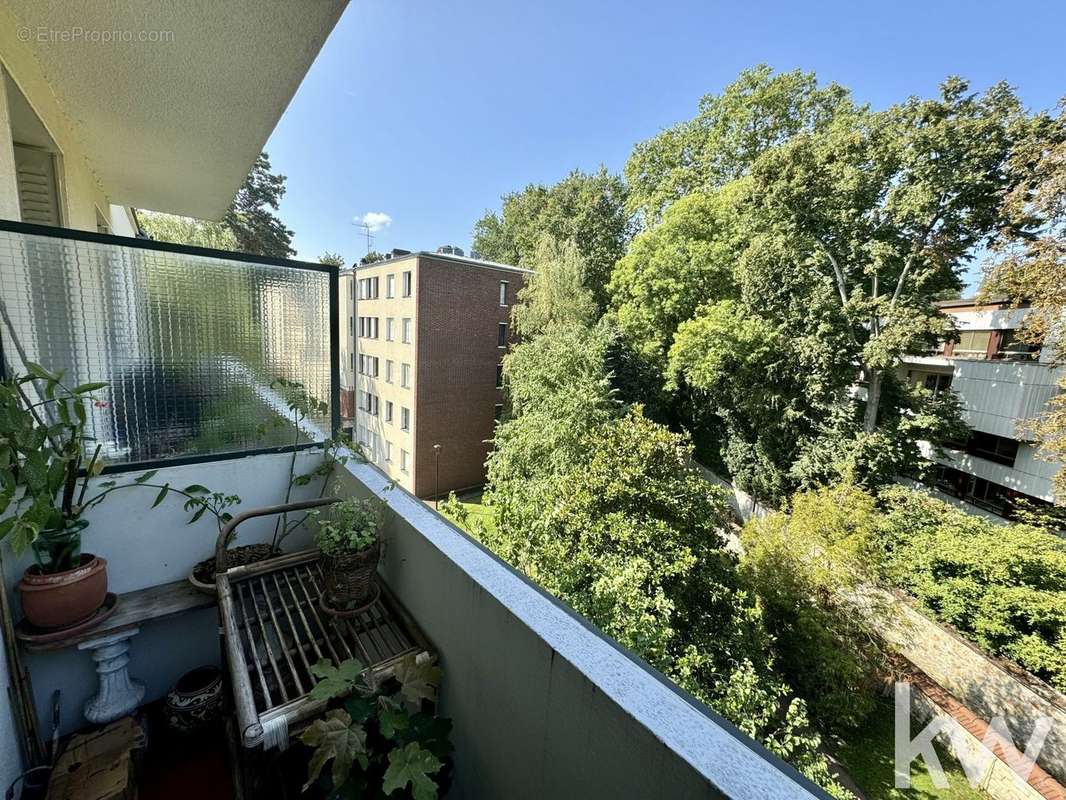 Appartement à LOUVECIENNES