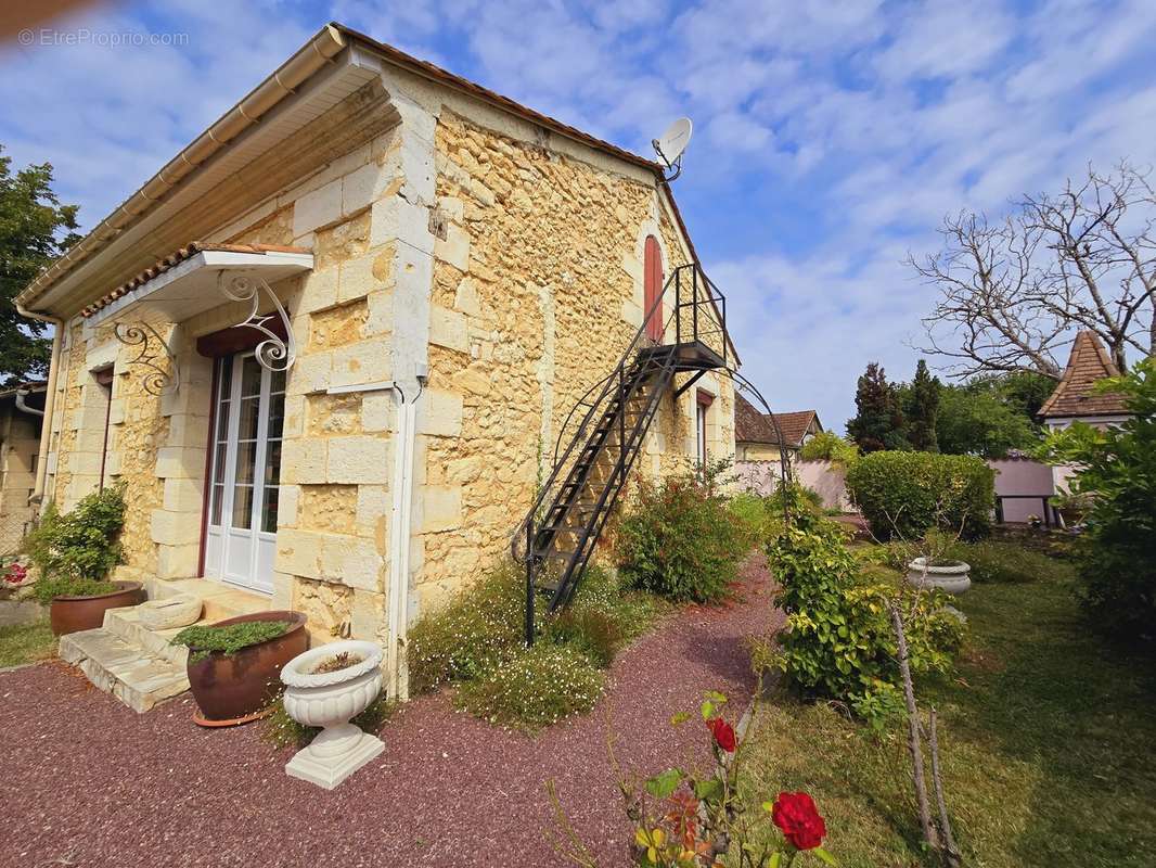 Maison à MAURENS