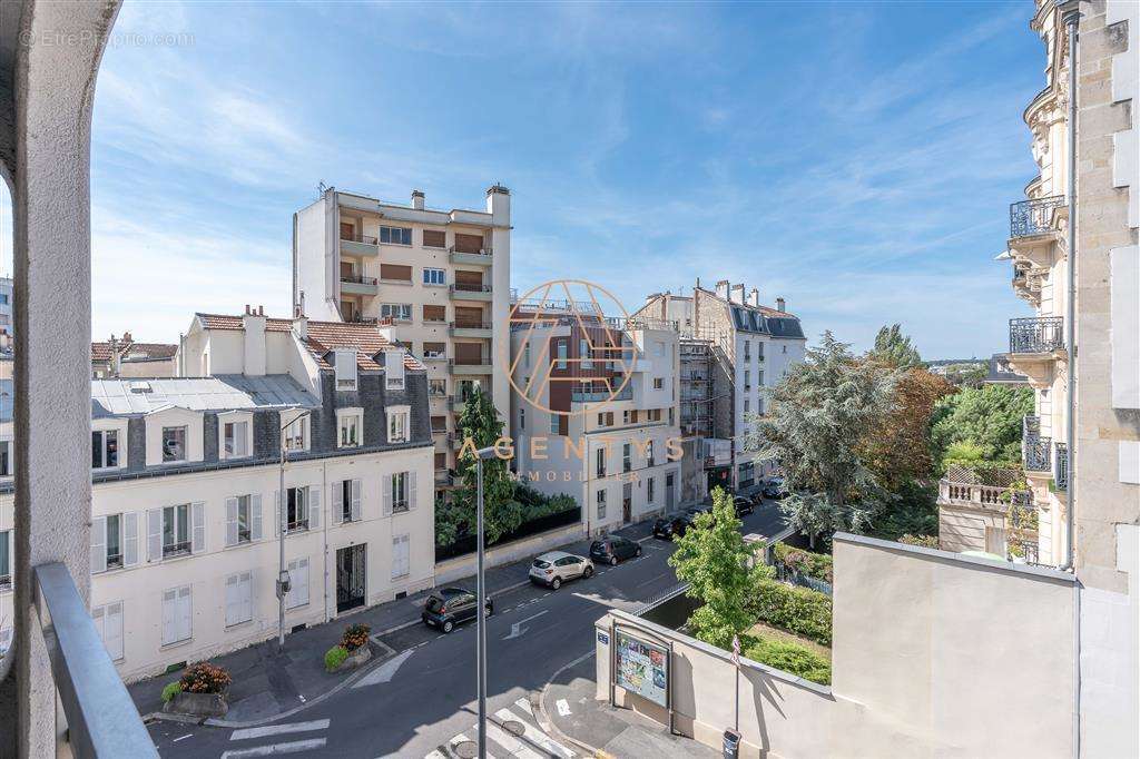 Appartement à NOGENT-SUR-MARNE