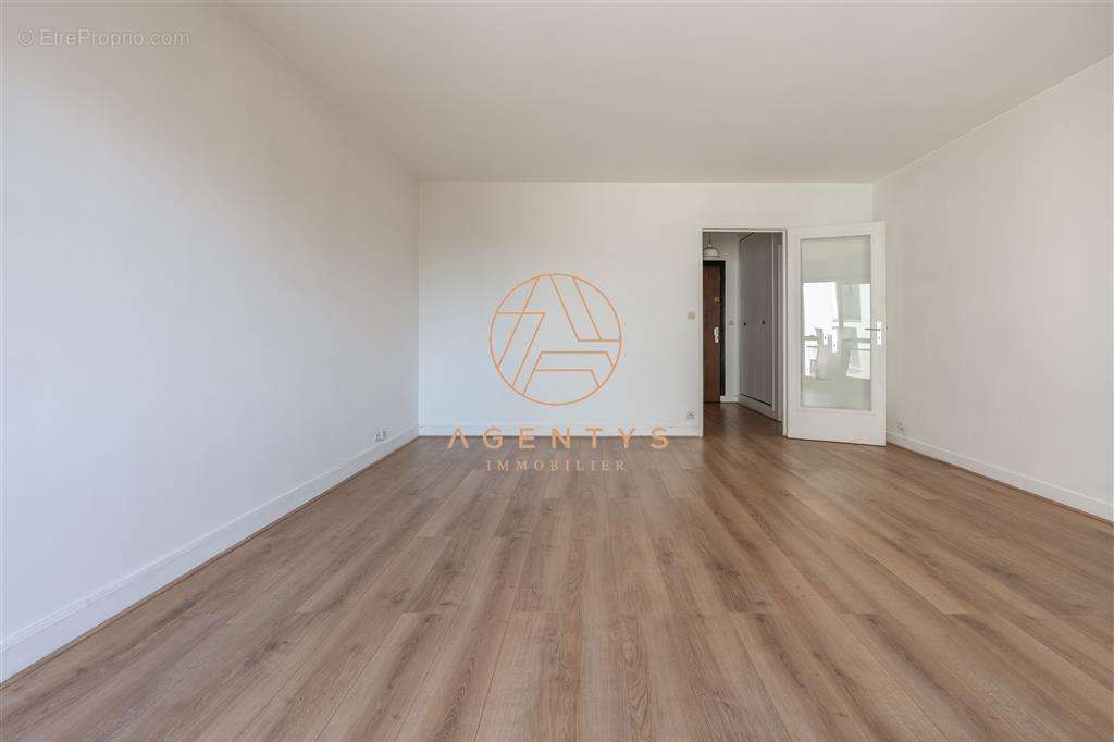 Appartement à NOGENT-SUR-MARNE