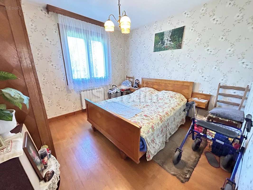 Appartement à AUXONNE