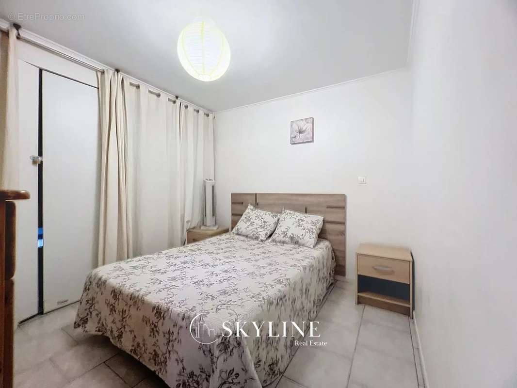 Appartement à MARSEILLE-1E