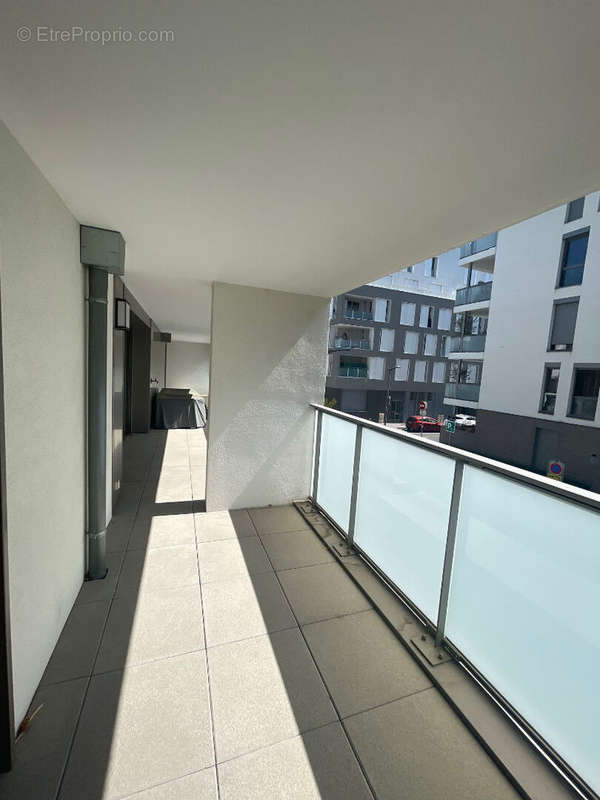 Appartement à LYON-8E