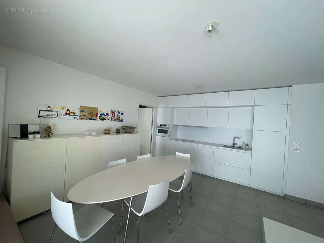 Appartement à LYON-8E