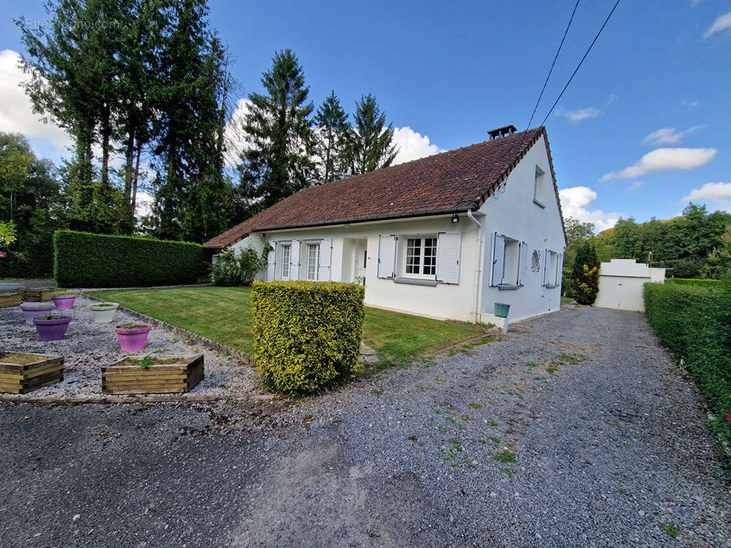 Maison à AUBIN-SAINT-VAAST