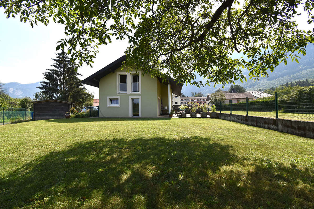 Maison à SAINT-PIERRE-EN-FAUCIGNY