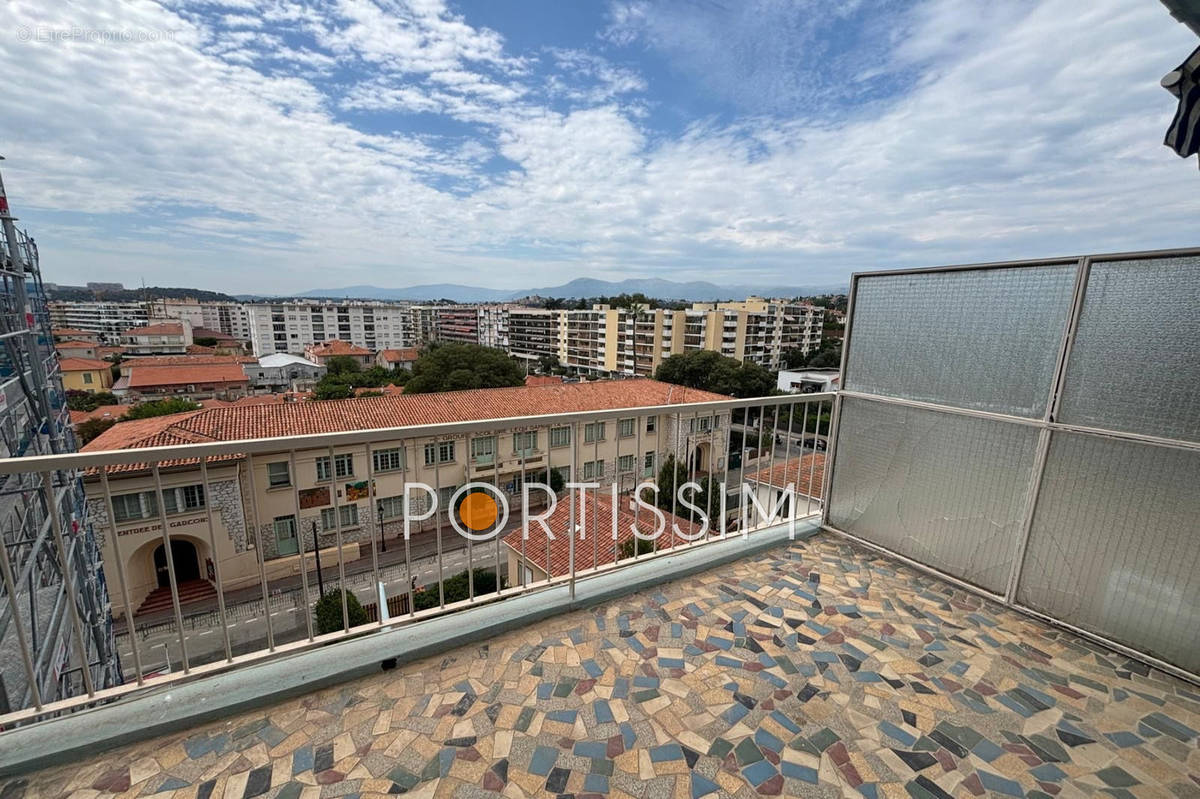 Appartement à CAGNES-SUR-MER