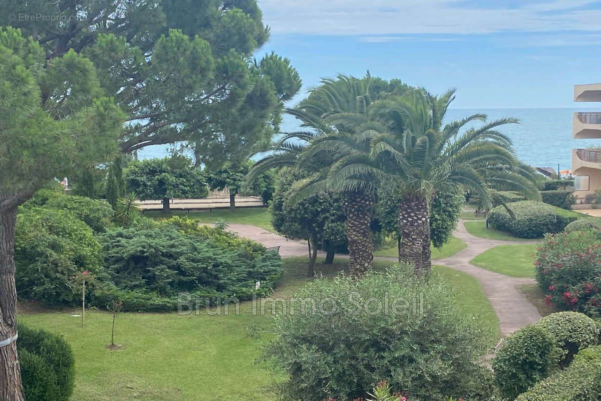 Appartement à VILLENEUVE-LOUBET