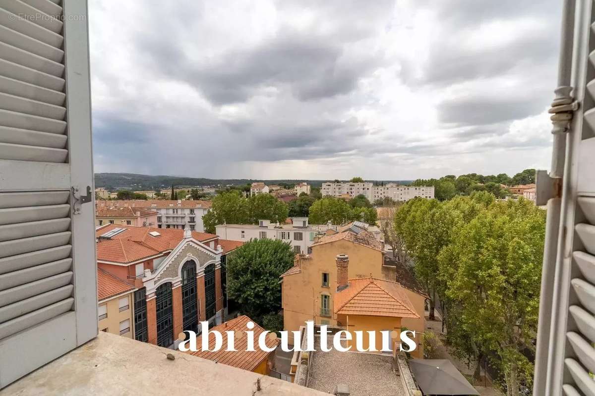 Appartement à AIX-EN-PROVENCE