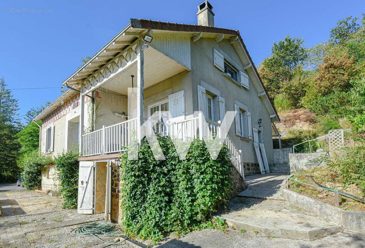 Maison à BOSMIE-L&#039;AIGUILLE