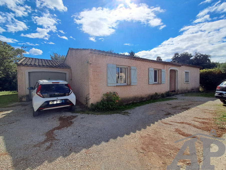 Maison à TRANS-EN-PROVENCE