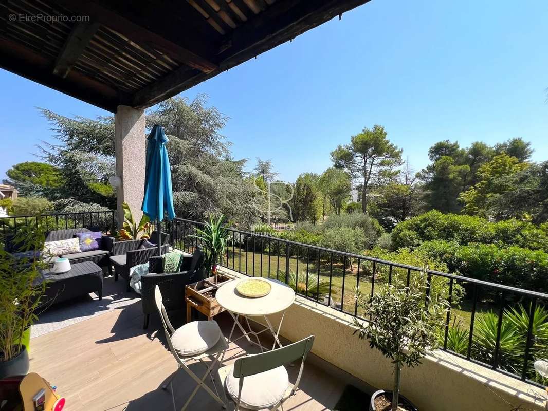 Appartement à VILLENEUVE-LOUBET