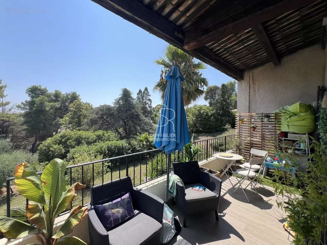 Appartement à VILLENEUVE-LOUBET