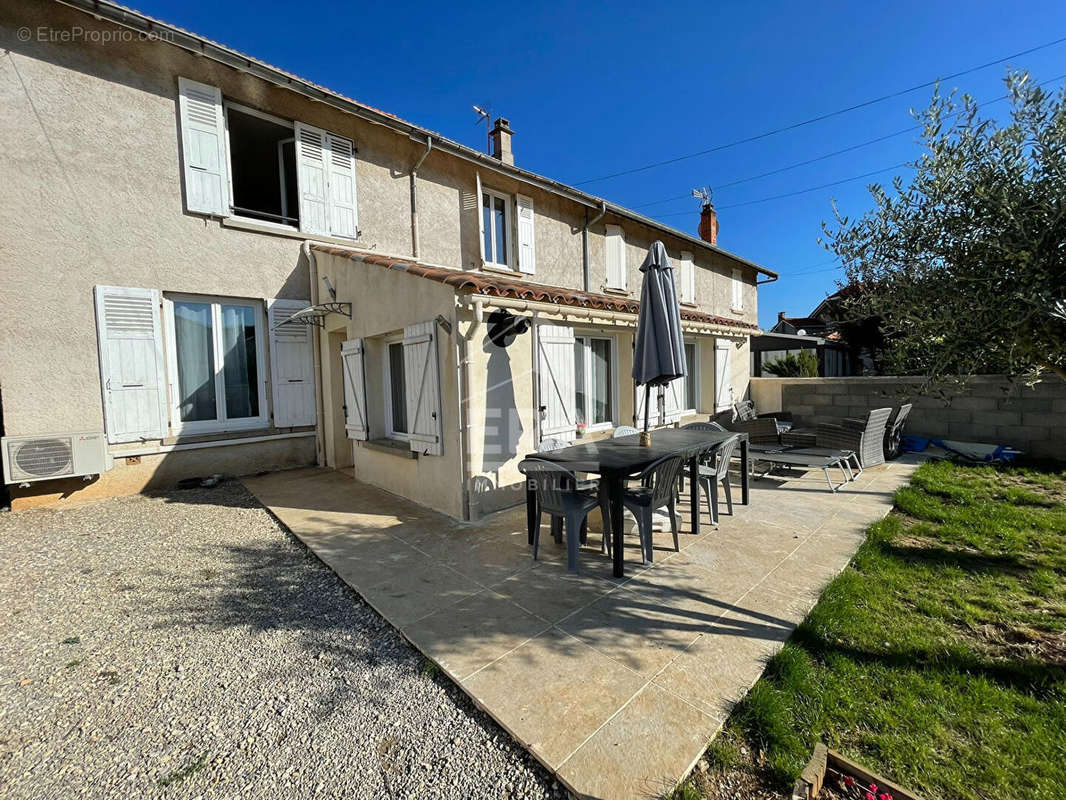 Maison à CHATEAU-ARNOUX-SAINT-AUBAN