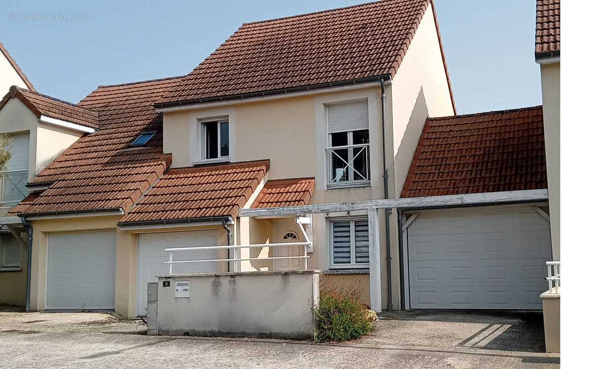 Maison à POITIERS