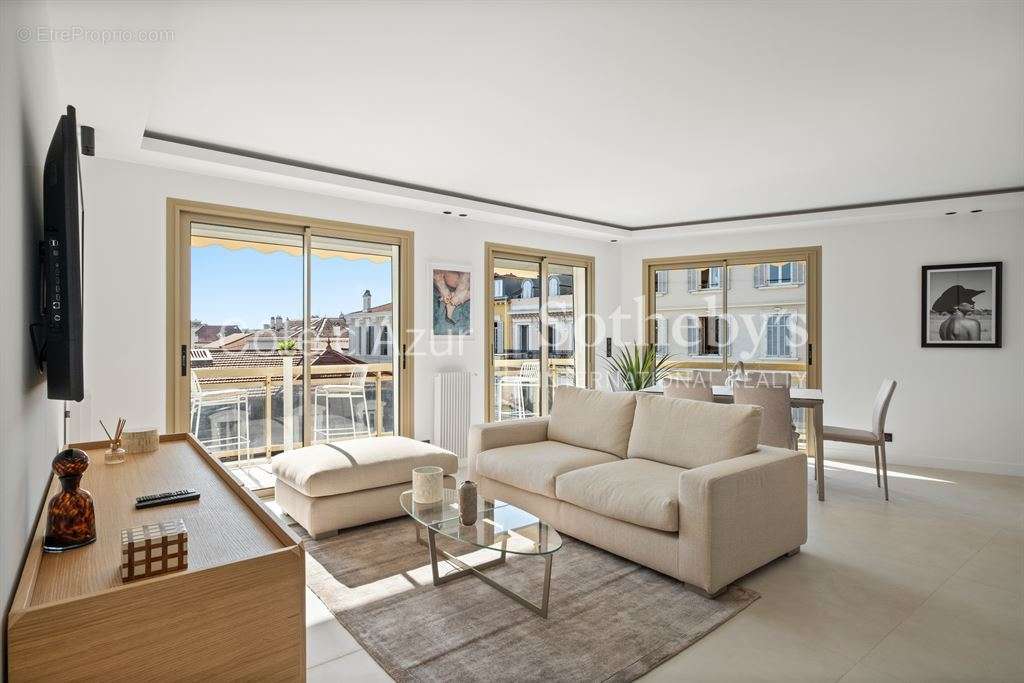 Appartement à CANNES