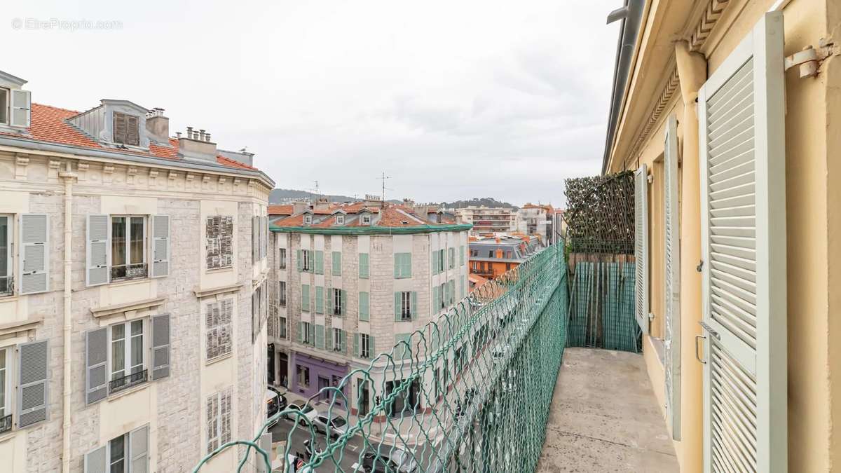 Appartement à NICE