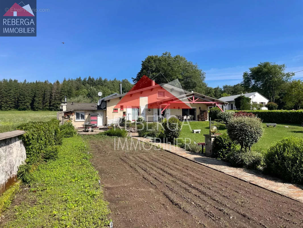 Maison à LE BEZ