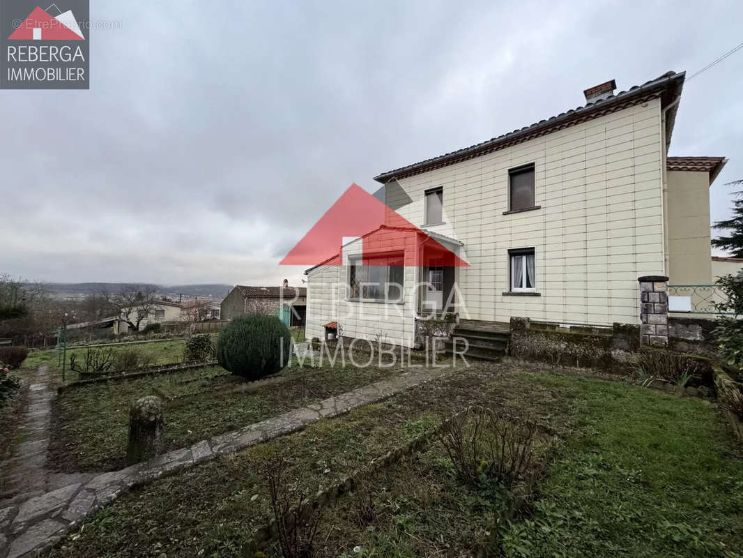 Maison à AIGUEFONDE