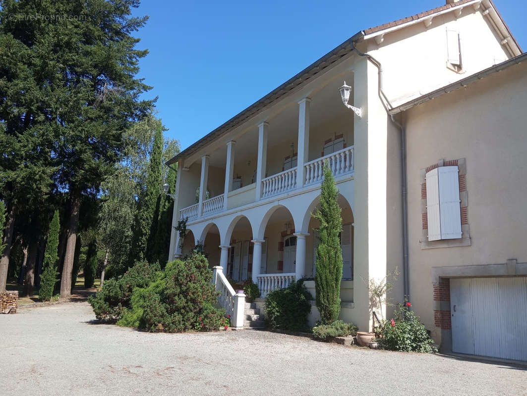 Maison à BOUT-DU-PONT-DE-LARN