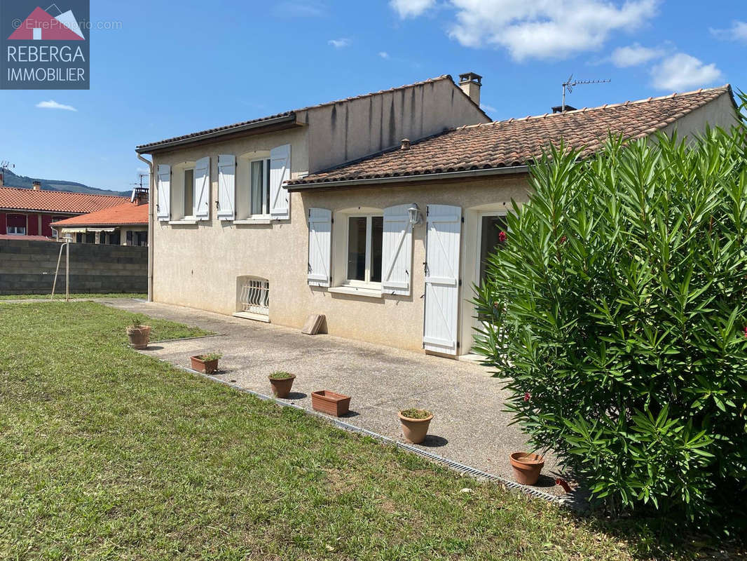 Maison à AIGUEFONDE