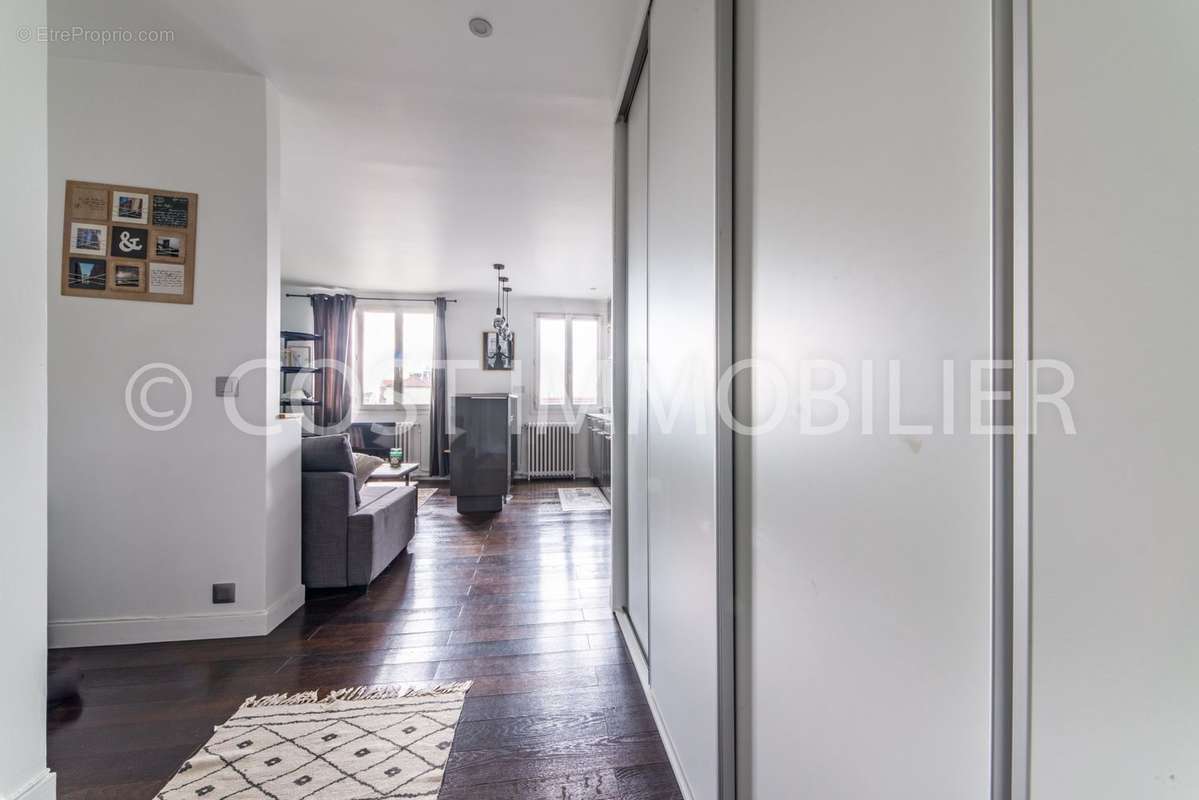 Appartement à COLOMBES