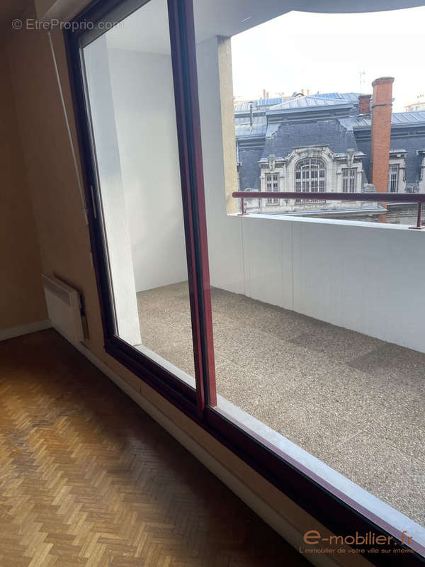 Appartement à LYON-7E