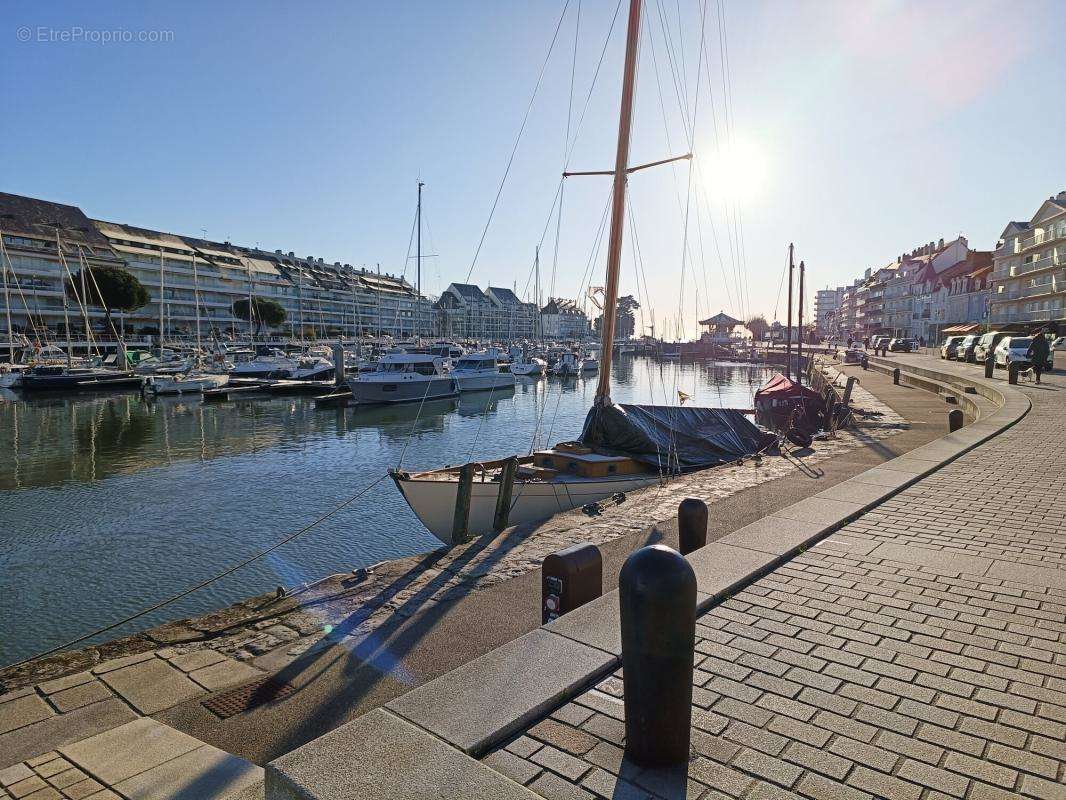 Appartement à LE POULIGUEN