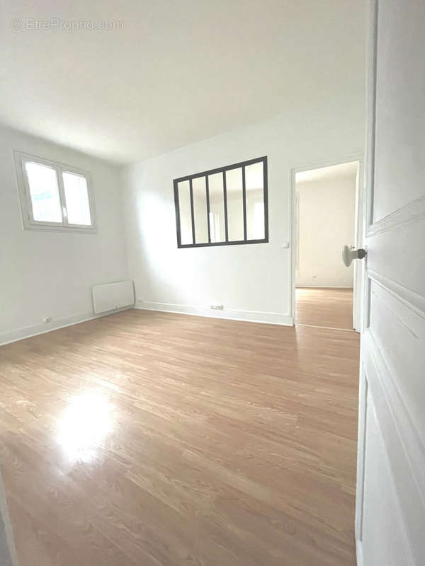 Appartement à FONTENAY-SOUS-BOIS