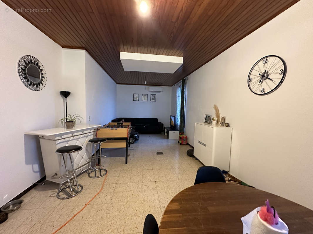 Appartement à THEZAN-LES-BEZIERS