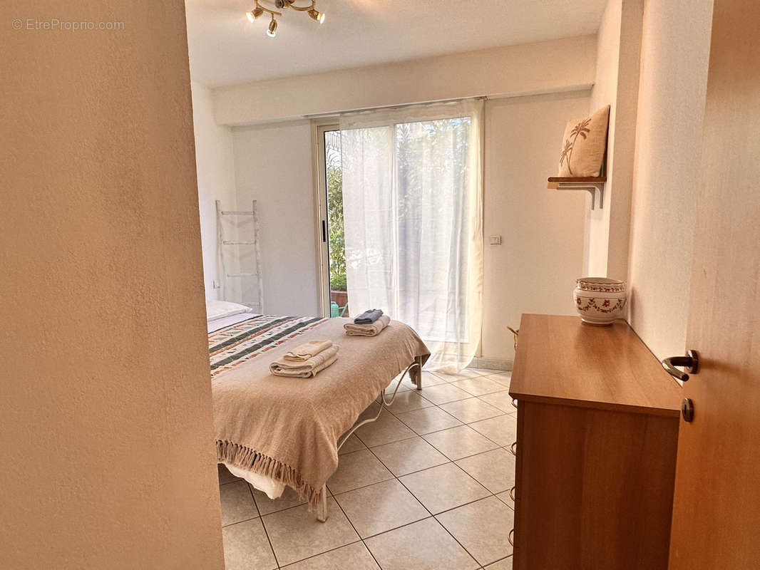 Appartement à ROQUEBRUNE-CAP-MARTIN