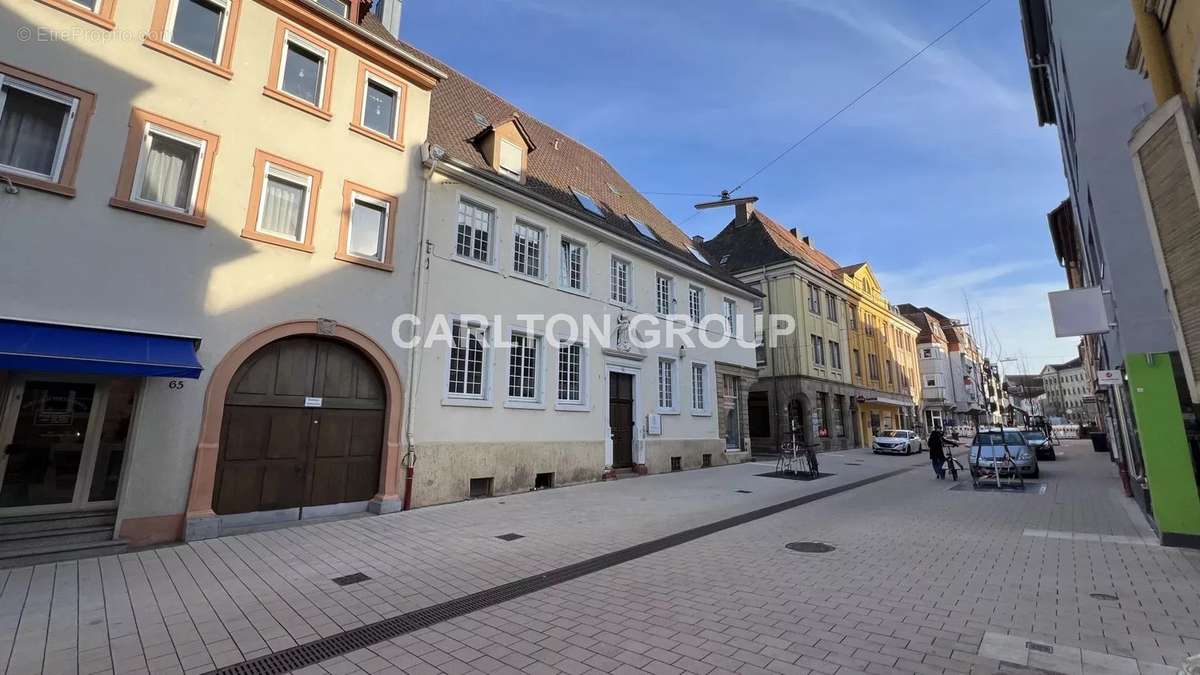 Appartement à SAINT-ETIENNE-DU-ROUVRAY