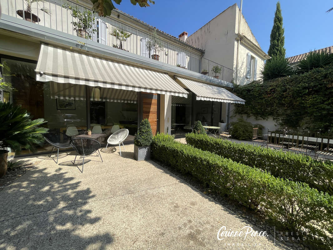 Maison à NIMES