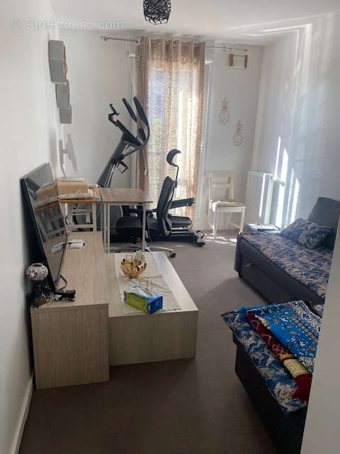 Appartement à GENNEVILLIERS