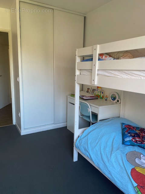 Appartement à GENNEVILLIERS